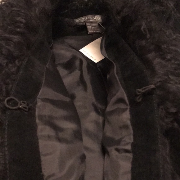 Black Bisou Bisou suede vest - NWT - Picture 5 of 12